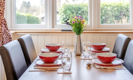 2 Bed in Windermere 6