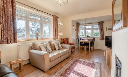 2 Bed in Windermere 1