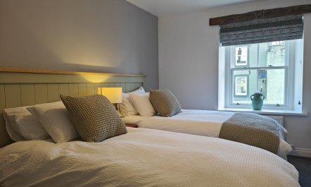 3 Bed in Papcastle 9