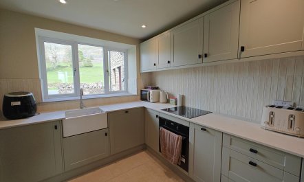 2 Bed in Simonstone 2