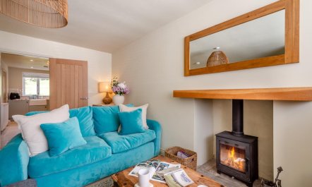 2 Bed in Simonstone 6
