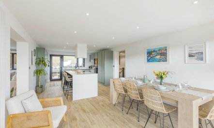 5 Bed in Ogmore-by-Sea 9