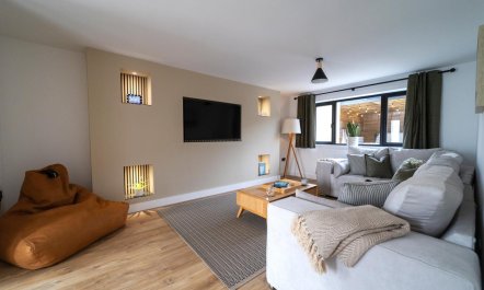 5 Bed in Ogmore-by-Sea