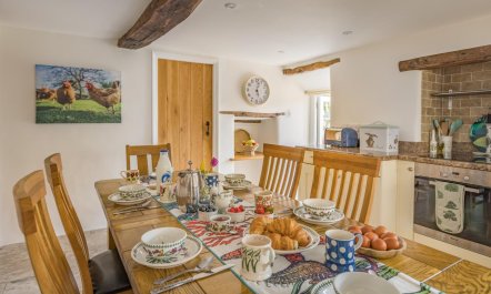3 Bed in Georgeham 2