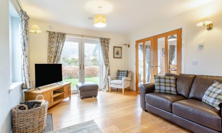 3 Bed in Poolewe 4
