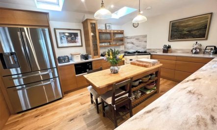 2 Bed in Aberaeron 1