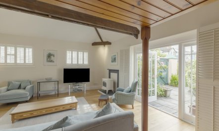 2 Bed in Aberaeron 9