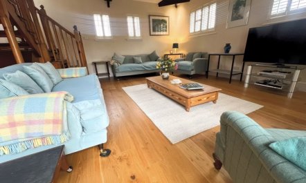 2 Bed in Aberaeron 2