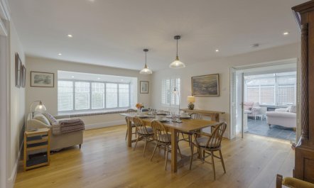 2 Bed in Aberaeron 3