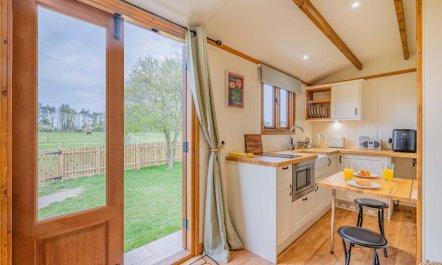 1 Bed in Horstead 4