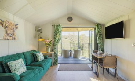 1 Bed in Aberbechan 7