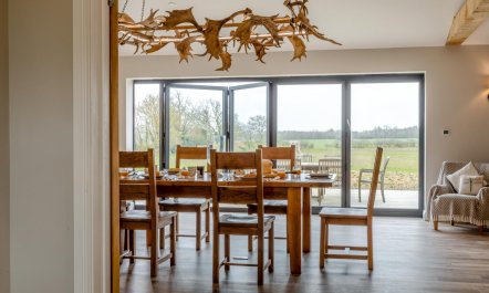 4 Bed in Irnham 6