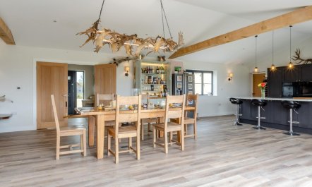 4 Bed in Irnham 5
