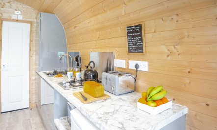 1 Bed in Brynsiencyn 7