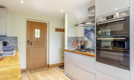 1 Bed in Blackborough 6