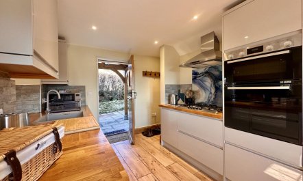 1 Bed in Blackborough 1