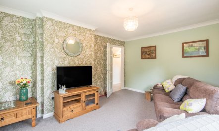 3 Bed in Sloothby 2