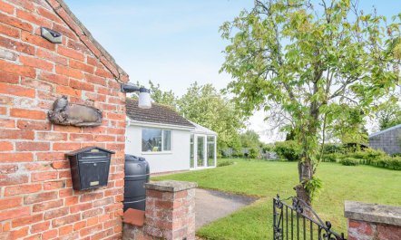 3 Bed in Sloothby 3