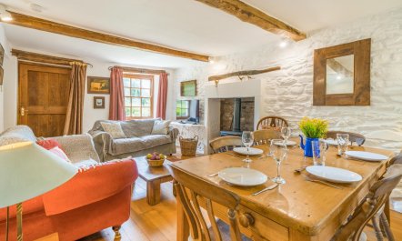3 Bed in Howgill 1