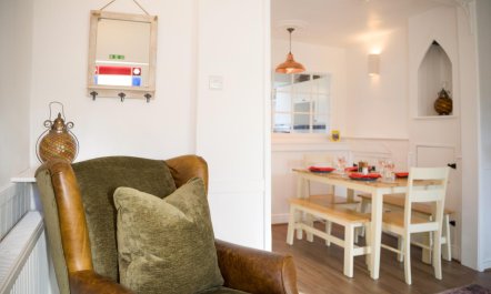 2 Bed in Shaldon 4