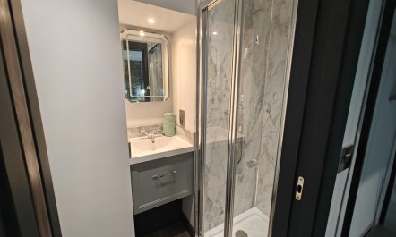2 Bed in Tenby 9
