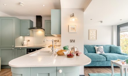 2 Bed in Tenby 8