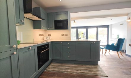 2 Bed in Tenby 7
