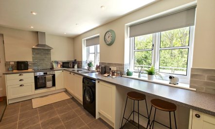 2 Bed in Westport 6