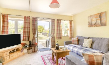 2 Bed in Westport 4
