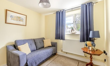 2 Bed in Westport 9
