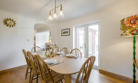 3 Bed in Holt 2