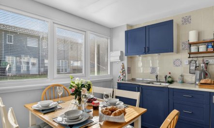 2 Bed in Freshwater East 2