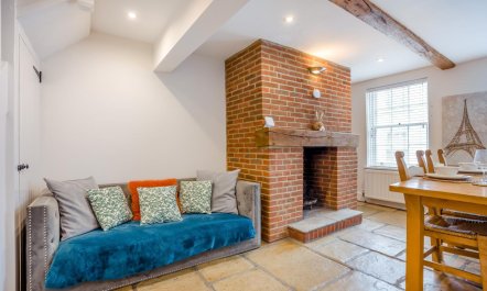 4 Bed in Lymington 3