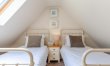 2 Bed in Coat 6