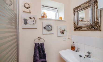 2 Bed in Westfield 7