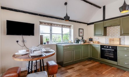 2 Bed in Westfield 3