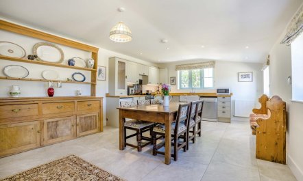 1 Bed in Brockenhurst 5