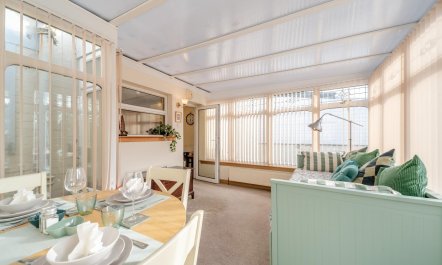 2 Bed in Dalrymple 4