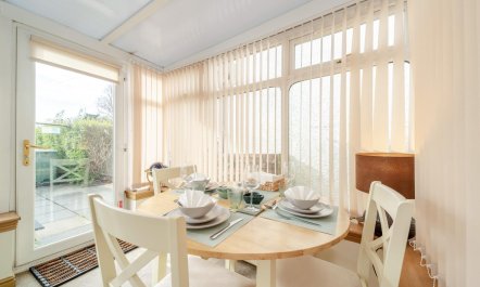 2 Bed in Dalrymple 3
