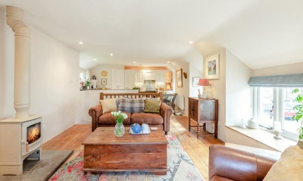 2 Bed in Marldon 2