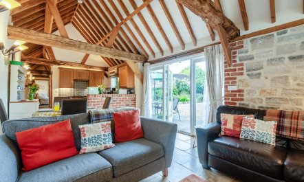 2 Bed in West Chiltington