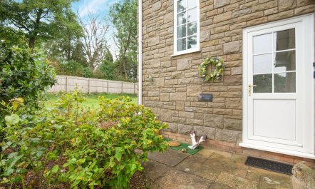 1 Bed in Raithby-cum-Maltby
