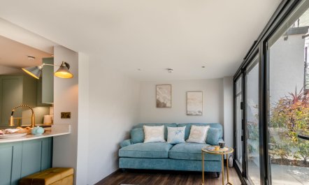 2 Bed in Tenby 6