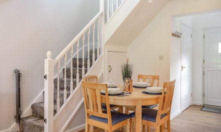 2 Bed in Goldenbank 7