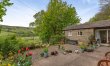 2 Bed in Low Row 7