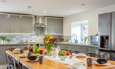 6 Bed in Holsworthy 3