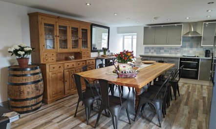 6 Bed in Holsworthy 9
