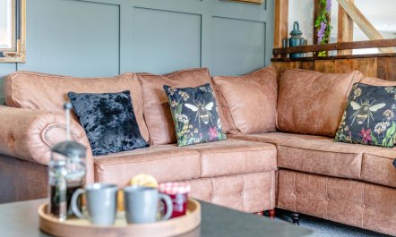 6 Bed in Holsworthy 6