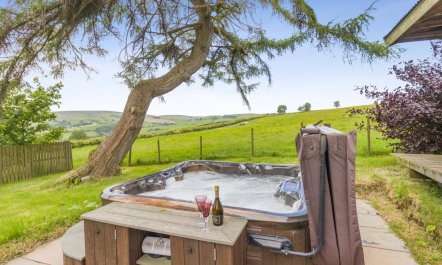 4 Bed in Beguildy