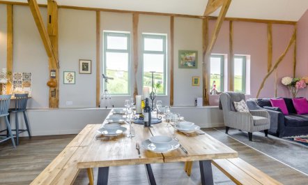 4 Bed in Beguildy 8